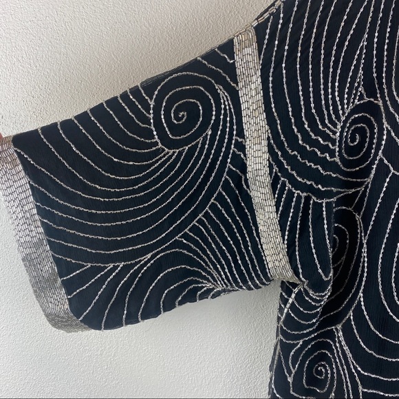 Vintage Silk Beaded Jacket Black and Silver Size Large - Picture 7 of 8